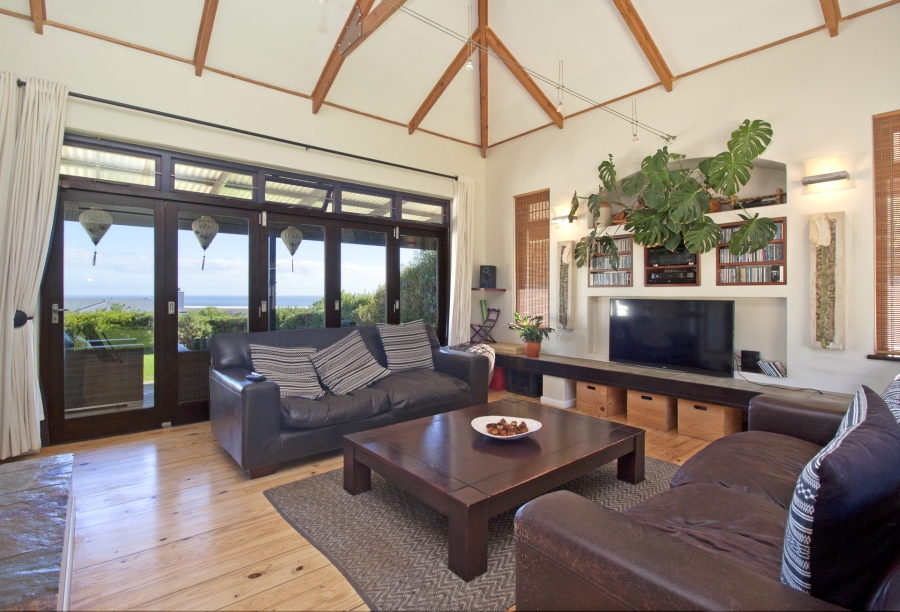 4 Bedroom Property for Sale in Belvedere Western Cape